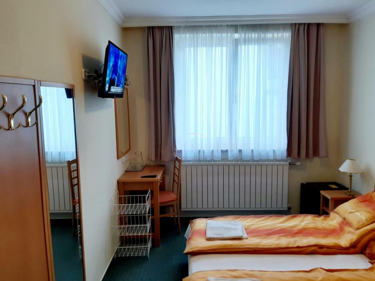 Apartment Pension Rideg Heviz Exterior foto
